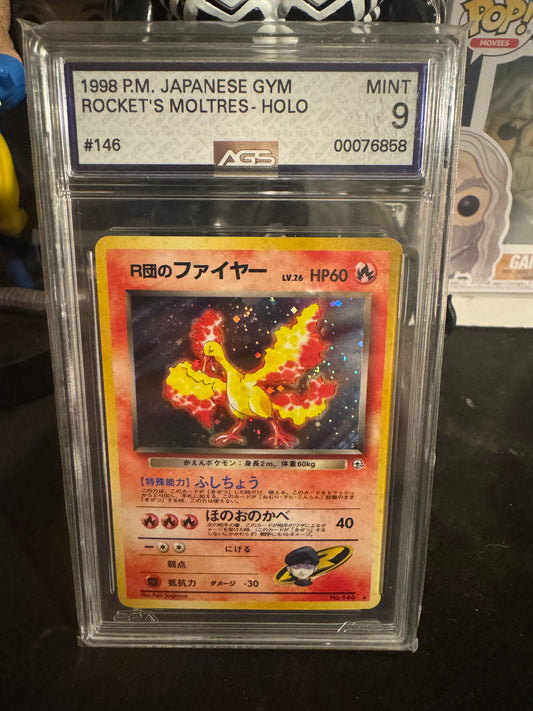 Rocket’s Moltres Hola