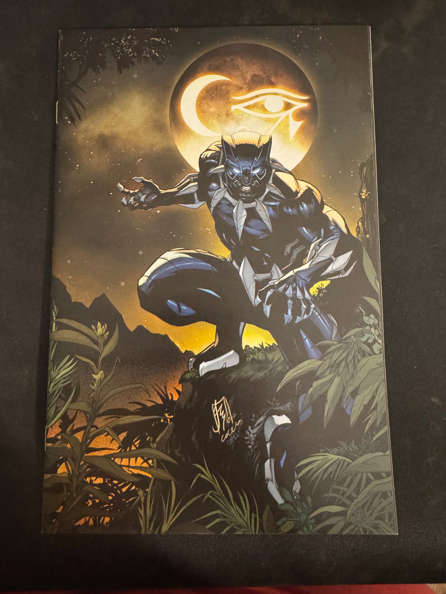 Ultimate Black Panther Issue #1 - Stefano Caselli - 3rd Print - Virgin (1:25)
