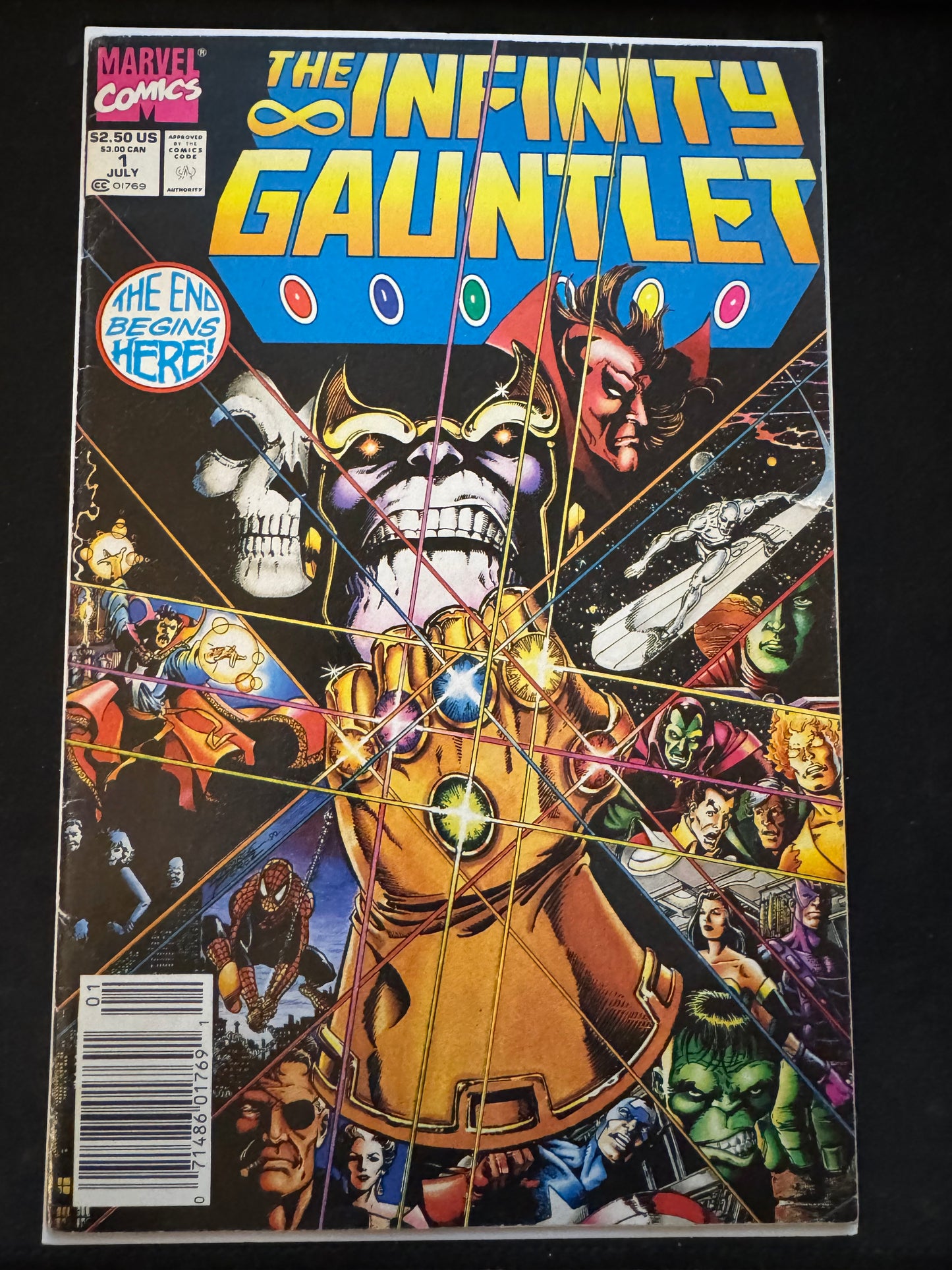 The Infinity Gauntlet Issue #1 - Newsstand