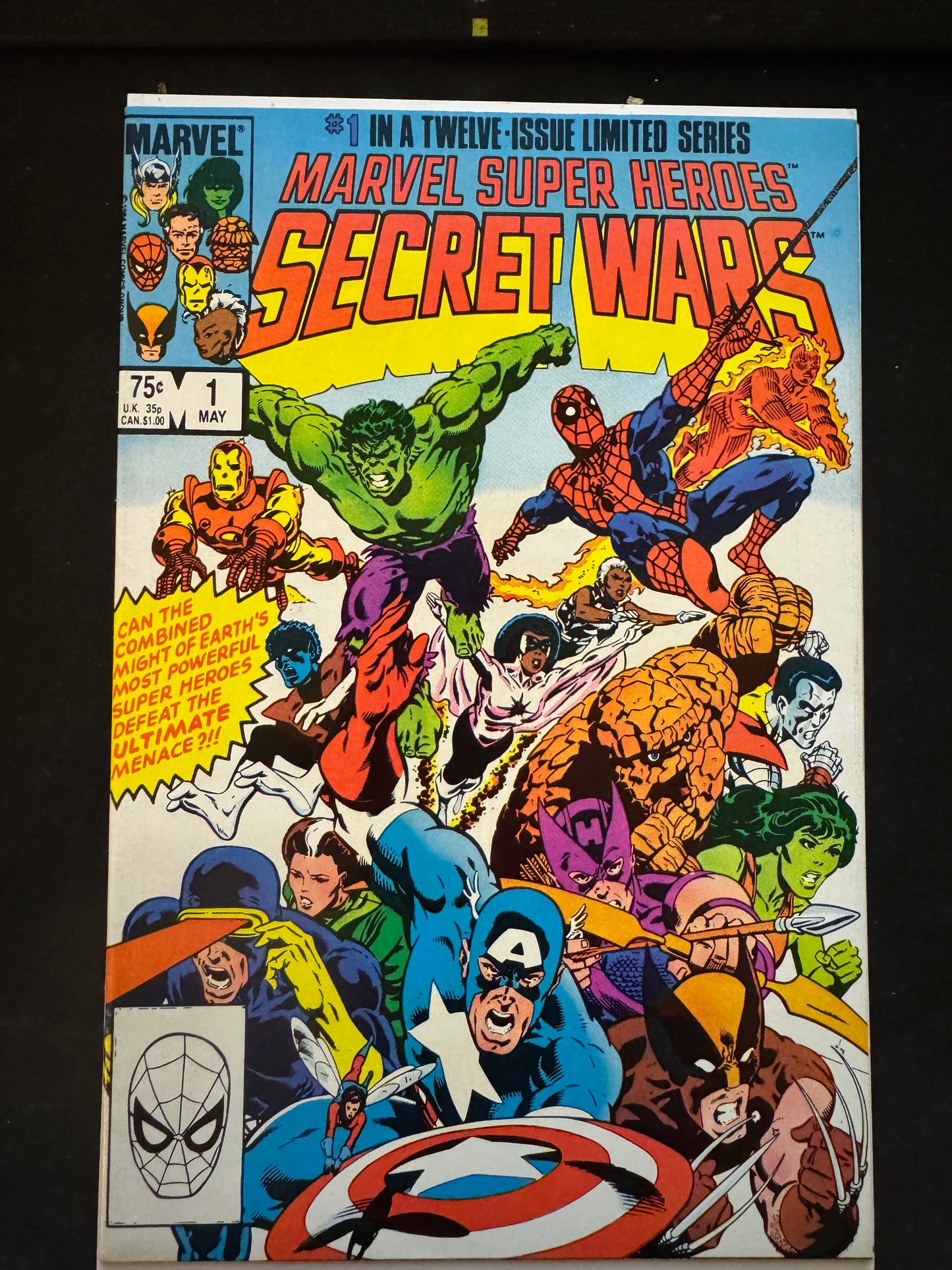 Marvel Super-Heroes Secret Wars Issue #1 - Direct